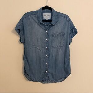 Lola River relaxed fit button front short sleeve denim shirt M
